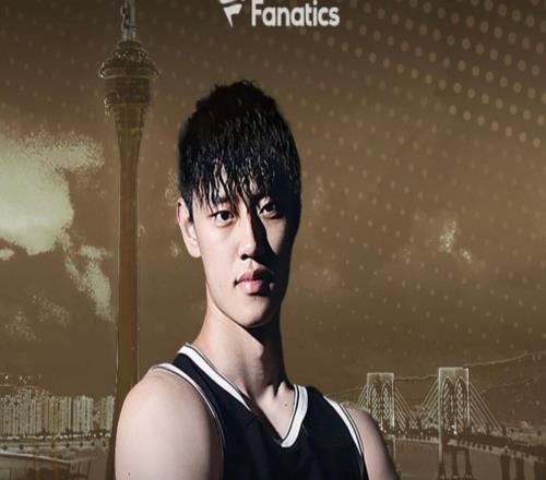 媒體人：曾凡博中國賽將參與親簽見麵會，簽名合影收費1497元