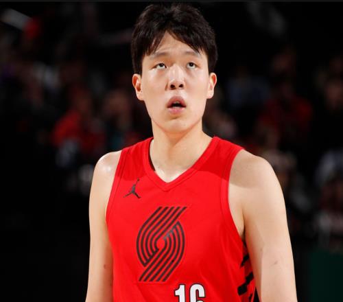 美媒:杨瀚森亮眼特质没能带到NBA舞台把他留在发展联盟是最优解