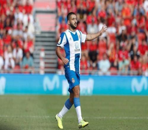 意外!上港明明中锋位置需要补强,为何还要把名额外援给了边锋