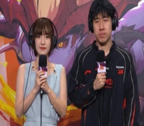 GALA：希望我们队伍可以打得越来越好，去拿到先锋赛冠军