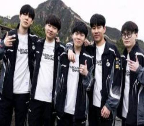 褪去全神班光环!iG2026新阵容:SoboroWeiRookiePhoticJwei