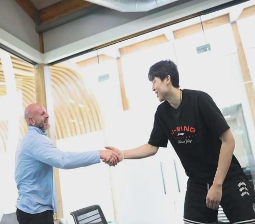 NBA处罚开拓者！非法接触杨瀚森！新老板清洗管理层