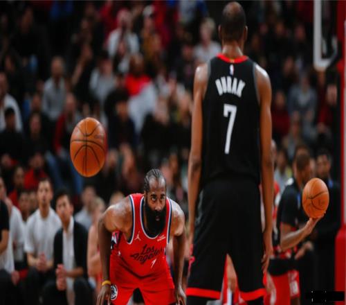 爆冷20分惨败,又遭25分逆转!成为NBA最大伪强队,离散伙不远了