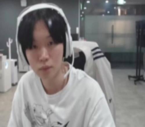 COS二郎神BDD：这角色我好像见过，额头带点啥的那种神圣的角色