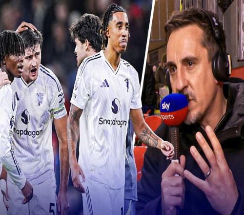 内维尔:曼联可以重返英超前六名,没欧冠分心红魔可专注联赛