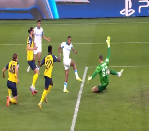 曼聯(lián)舊將梅開二度：歐冠導演逆襲好戲，20場造17球太犀利