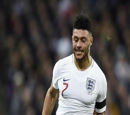 阿爾特塔談張伯倫隨隊(duì)訓(xùn)練：他不僅積極陽(yáng)光，也是球員的榜樣