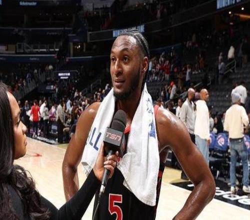 半场落后奇才奎克利:主教练在更衣室把我们骂醒了