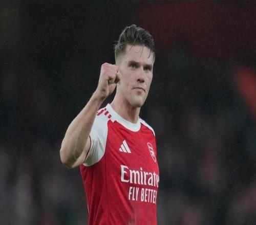 体坛联播苏翊鸣满意冬奥会大跳台铜牌，曼联斩获四连胜