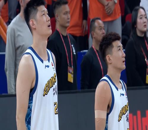 CBA一场5场惨案:前总冠军输52分!最新排名:榜首易主,广东第3