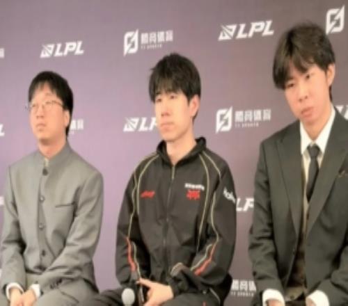 Tabe教练：今天对阵TES的比赛，能够带给花季传媒APP下载免费很多积极的部分