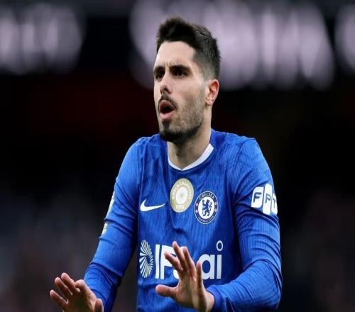 记者：内托欧冠推搡巴黎球童逃过处罚，仅被警告未遭禁赛