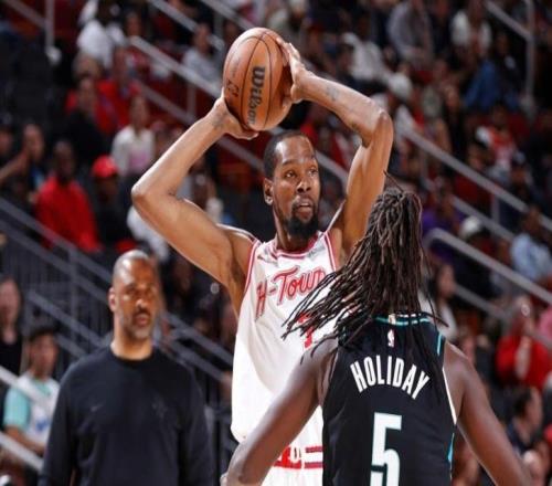 杜兰特20分8失误,火箭逆转险胜开拓者!申京28分,阿门表现回暖