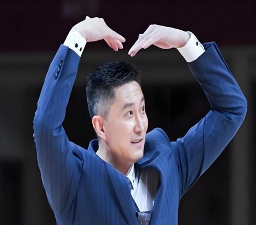 大赢22分!广东队还有3大收获,杜锋忍不住点赞