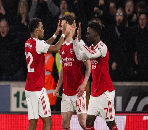 一场22让英超争冠格局大乱,阿森纳2场狂丢4分,曼城紧追不舍