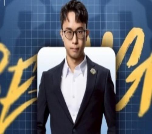 CFO发布人员变动公告：主教练Chawy续约