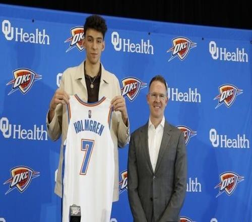 普雷斯蒂認為NBA是撲克局而不是棋局切特：他還把所有人都贏了