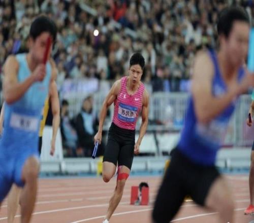 起跑、交棒、謝場、掛靴蘇炳添說出“再見”