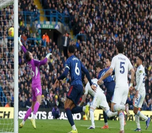 薩卡受傷馬杜埃凱送助攻！槍手生涯英超首次，蘇比門迪頭球破門