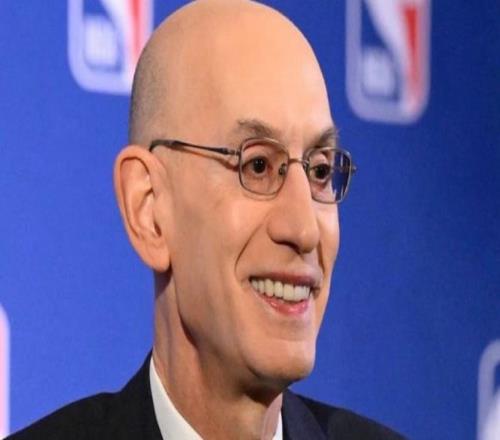 美记:除非萧华在电视上回应非法投资事件,否则国会不会满意