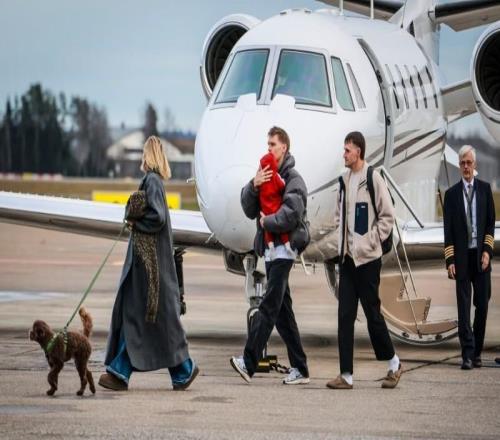 挪威媒体:厄德高周四抵达奥斯陆,将到现场支持挪威队