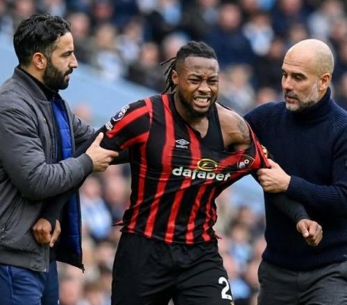 英超5大豪门抢一个人,转会费6500万英镑,曼城领跑!