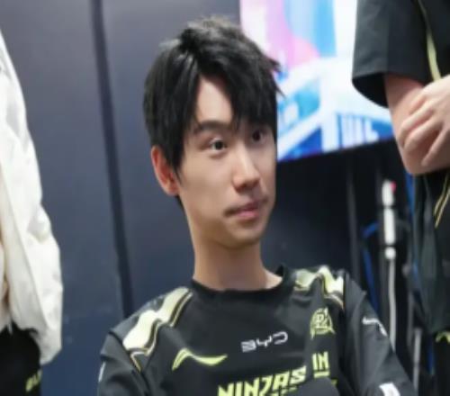 媒體人銳評Doinb等人轉投DOTA2：除了最開始的新鮮感，之後真有人看麽