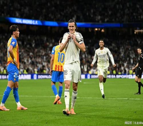 40，巴薩天塌了！皇馬又贏了+6連勝，穩(wěn)居榜首