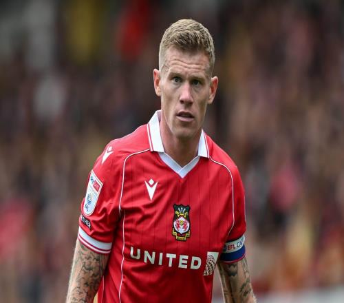 雷克瑟姆队长:在主场竟然有卡迪夫球迷挑衅我,我把他拳击了