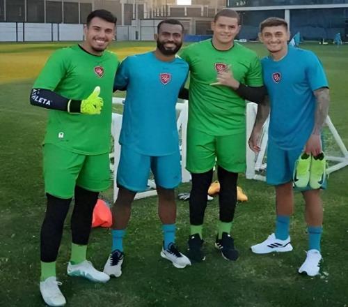 他上赛季都没资格进鲁能二队,如今却被郑智重用,连续出战中超