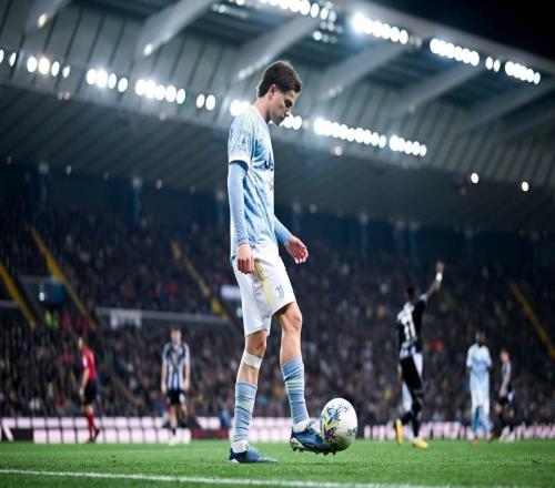 伊尔迪兹：我在左路踢得更好换位我的速度不慢但博加更快