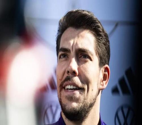 天空体育:森林有意奥尔特加和若泽萨,也在物色中前场球员