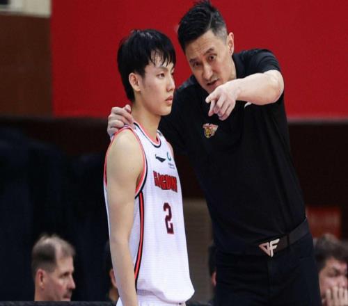 杜锋爆冷被喊下课，再不提拔3人，就要打破最差记录了