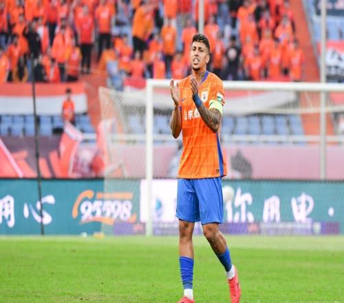 告别战!山东鲁能五大外援离去,谁将填补他们的位置