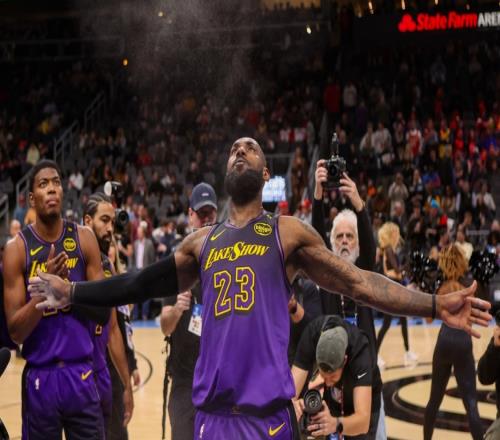 库里前队友:我不爽湖人亏待詹姆斯!他没去前、无人想去湖人!