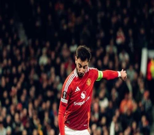 英超纽卡VS曼联:红军欧冠资格都难,红魔理论上能争冠