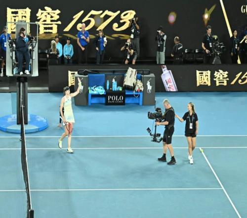 萊巴頂住賽末驚魂重返澳網(wǎng)決賽，三年后再戰(zhàn)薩巴點(diǎn)出決賽一關(guān)鍵