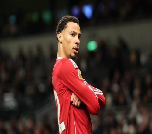 詹俊:热刺斗志可嘉利物浦幸运带走3分,控场能力太差