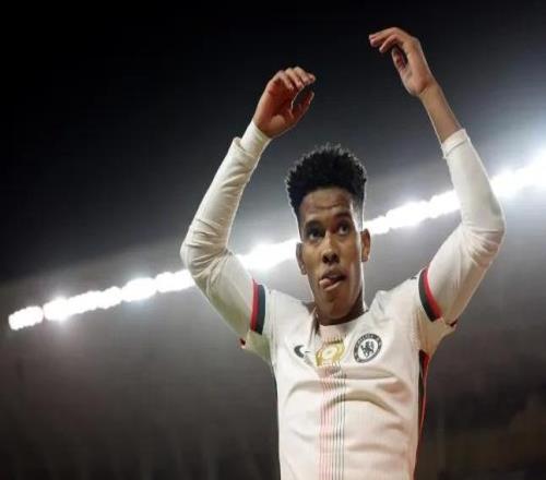 吉文:切尔西现在有点后劲不足,他们状态有所下滑