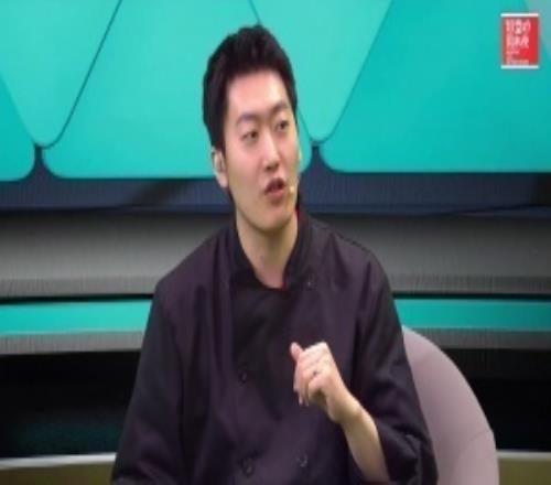 薪水小偷啊！管澤元賽後更博：我三天解說加起來六個多小時