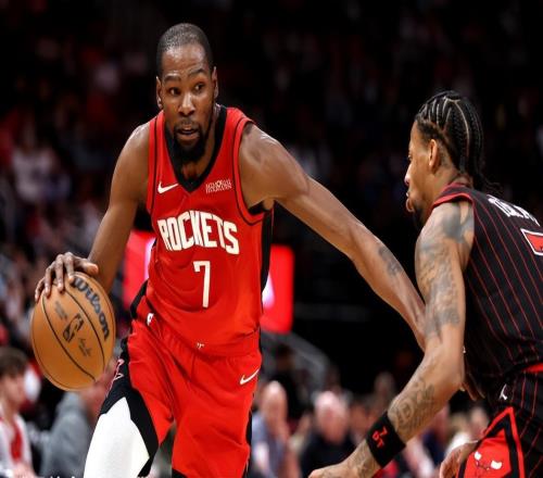 火箭终结3连败!杜兰特两记暴扣杀死比赛,申京轰23+11,小贾回暖