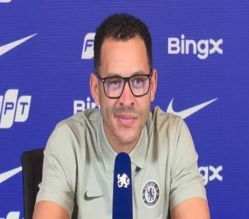 罗塞尼尔:我当然希望在这待6年甚至更久还没决定首发阵容