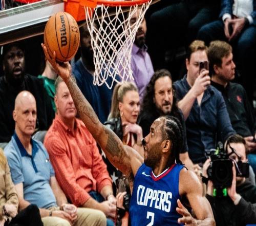 谁能网住这条大鱼快船涉嫌违规招募莱昂纳德,合同或被判无效