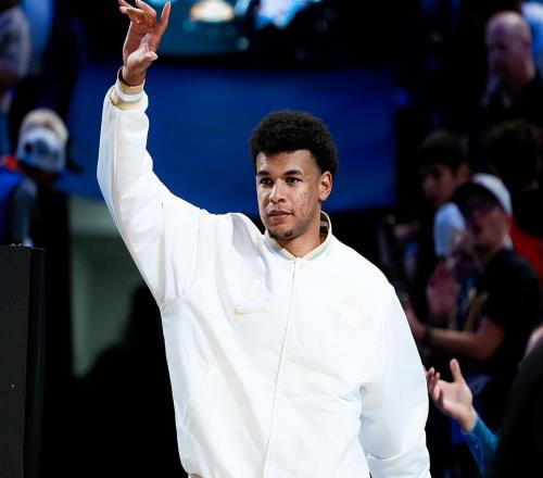 2换1!4换1!卫冕冠军官宣两笔交易,SGA伤情更新