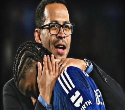 師徒重聚，安德雷此前談到羅塞尼爾時(shí)曾說(shuō)“我愛(ài)我的前教練”