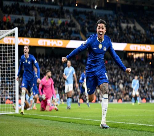 隨著利物浦、曼城均遭補時絕平，英超最新積分榜出爐：阿森納領(lǐng)跑