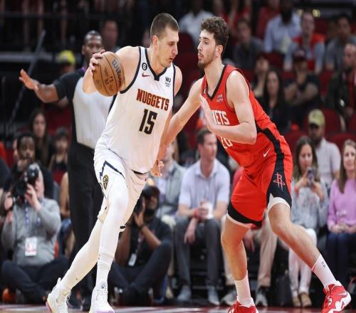 火箭替补席变脸!射手升任首发,中锋又被雪藏,2阵火力降至冰点