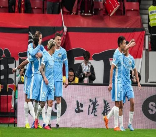 中超巨大失误!姆布拉轰处子球,张宸梁送礼,河南3战玉昆均破门