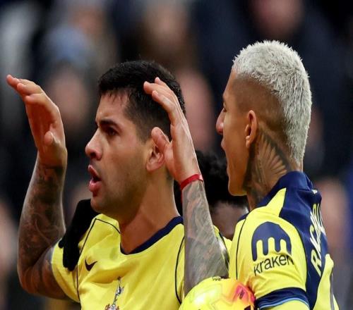 客战纽卡双响,热刺后卫罗梅罗职业生涯首次上演梅开二度