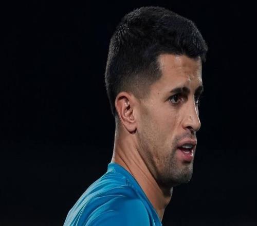 德天空:国米在努力立即签下坎塞洛,他转会巴萨可能性非常小